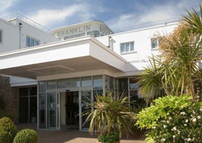 Shanklin Hotel Isle of Wight (Turkey Tinsel): 4th to 8th November.